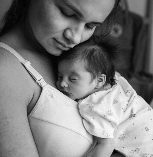 How to Deal with Leaking and Engorgement: Real Talk for New Moms